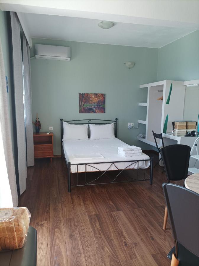 Beachfront Apartment Ретимно Экстерьер фото