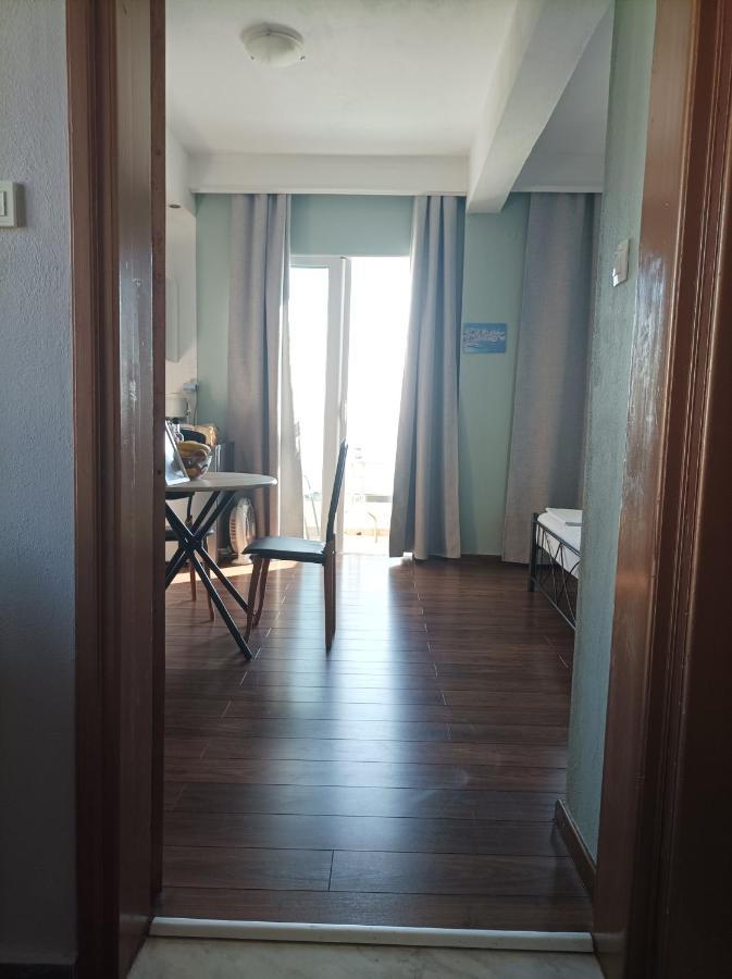 Beachfront Apartment Ретимно Экстерьер фото